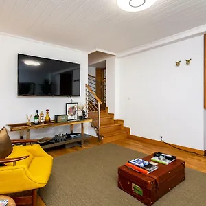 The Explorers - Sunny Stylish Family-friendly Lisboa